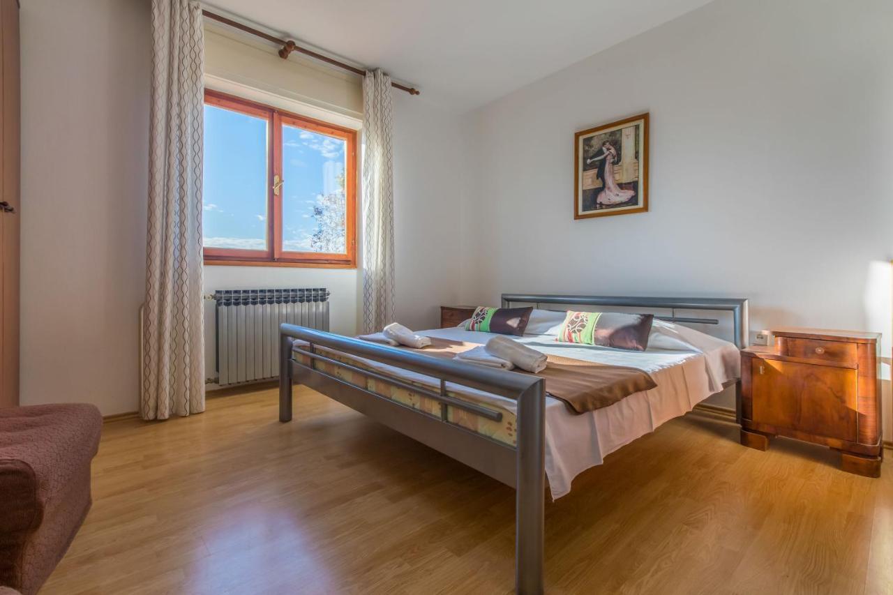 Apartment Roni Crikvenica Zewnętrze zdjęcie