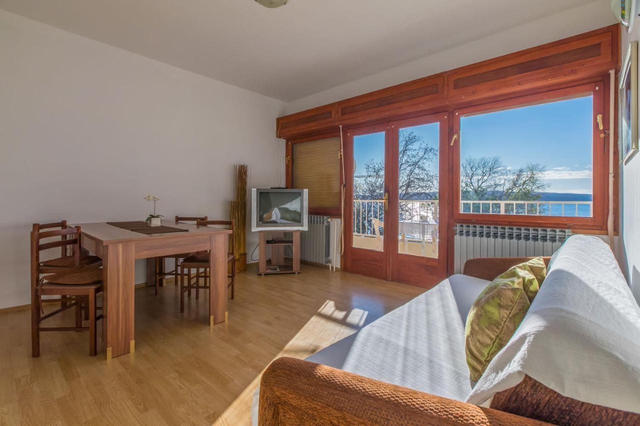 Apartment Roni Crikvenica Zewnętrze zdjęcie